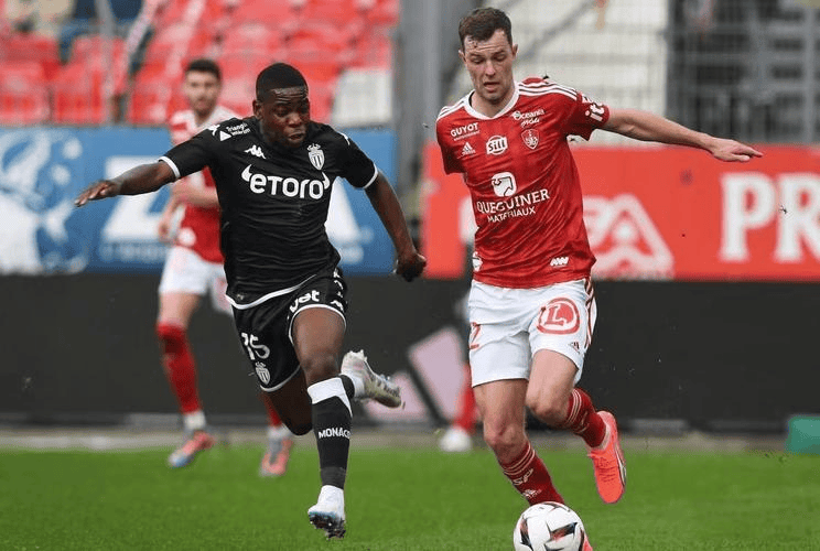 转会期法国杯焦点战,那不勒斯队长鼓劲,态度坚定,细节决定成败的简单介绍 转会期法国杯焦点战,那不勒斯队长鼓劲,态度坚定,细节决定成败的简单介绍