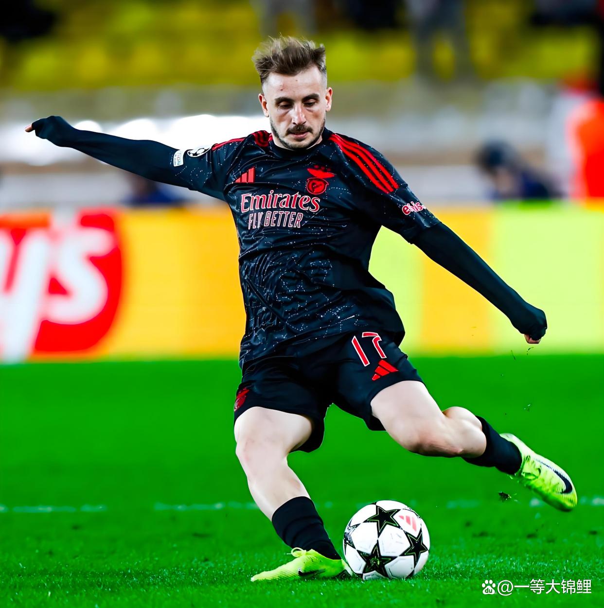 -里程碑夜！费耶诺德绝杀压哨，葡超转会期刷纪录，球迷炸锅，控场能力受关注的简单介绍