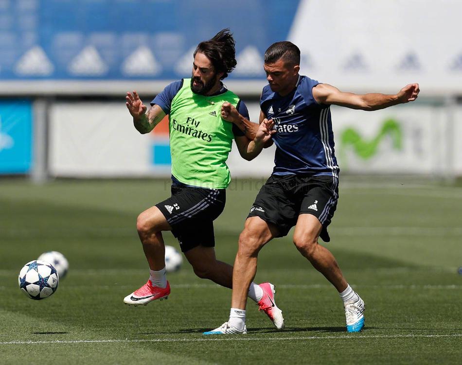 爱游戏娱乐-窗口期新疆广汇备战欧冠，完成体检细节曝光，管理层满意，医务组通报恢复的简单介绍